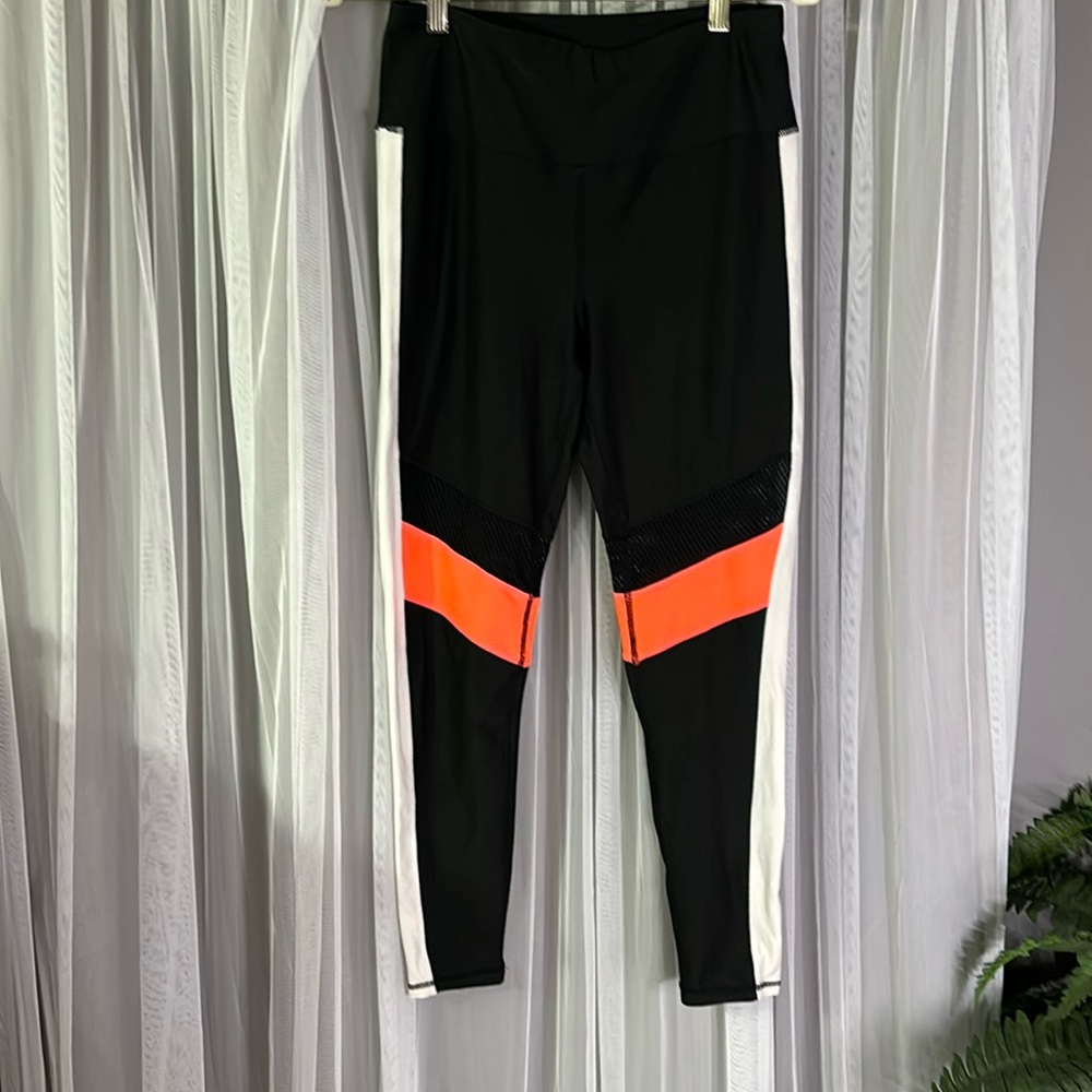 Stylish work out pants!